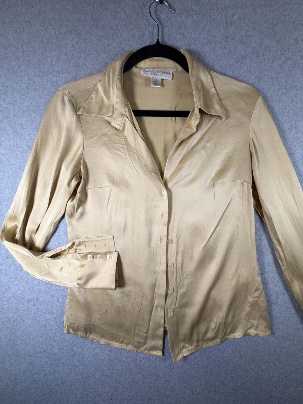 Casual Corner Stretch Silk Charmeuse Button Down Blouse Champagne Gold Small